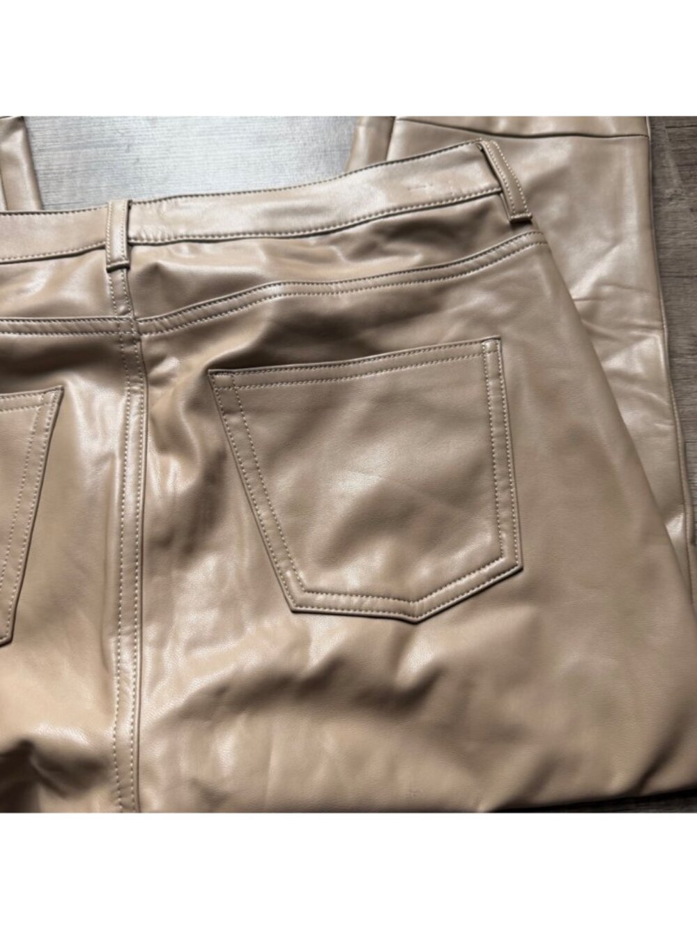 7 For All Mankind Faux Leather Skinny Pants In Taupe Size M - Picture 6 of 6
